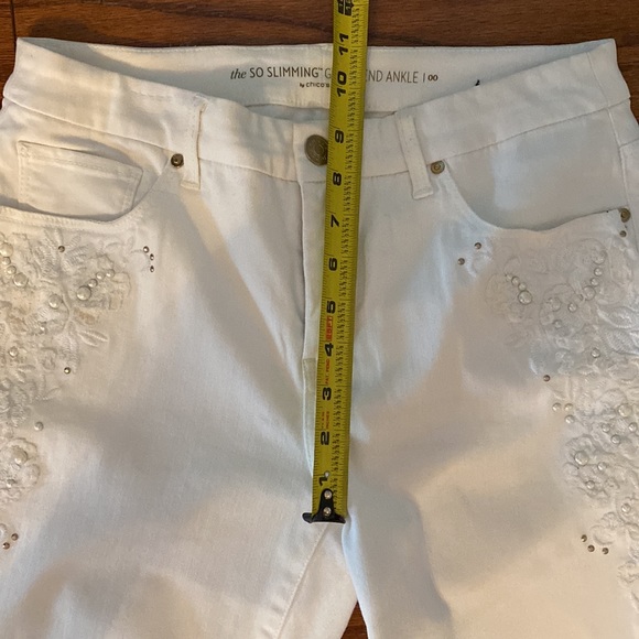 Chico’s So slimming girlfriend ankle white denim jeans size reg 0/ Medium - Picture 10 of 12